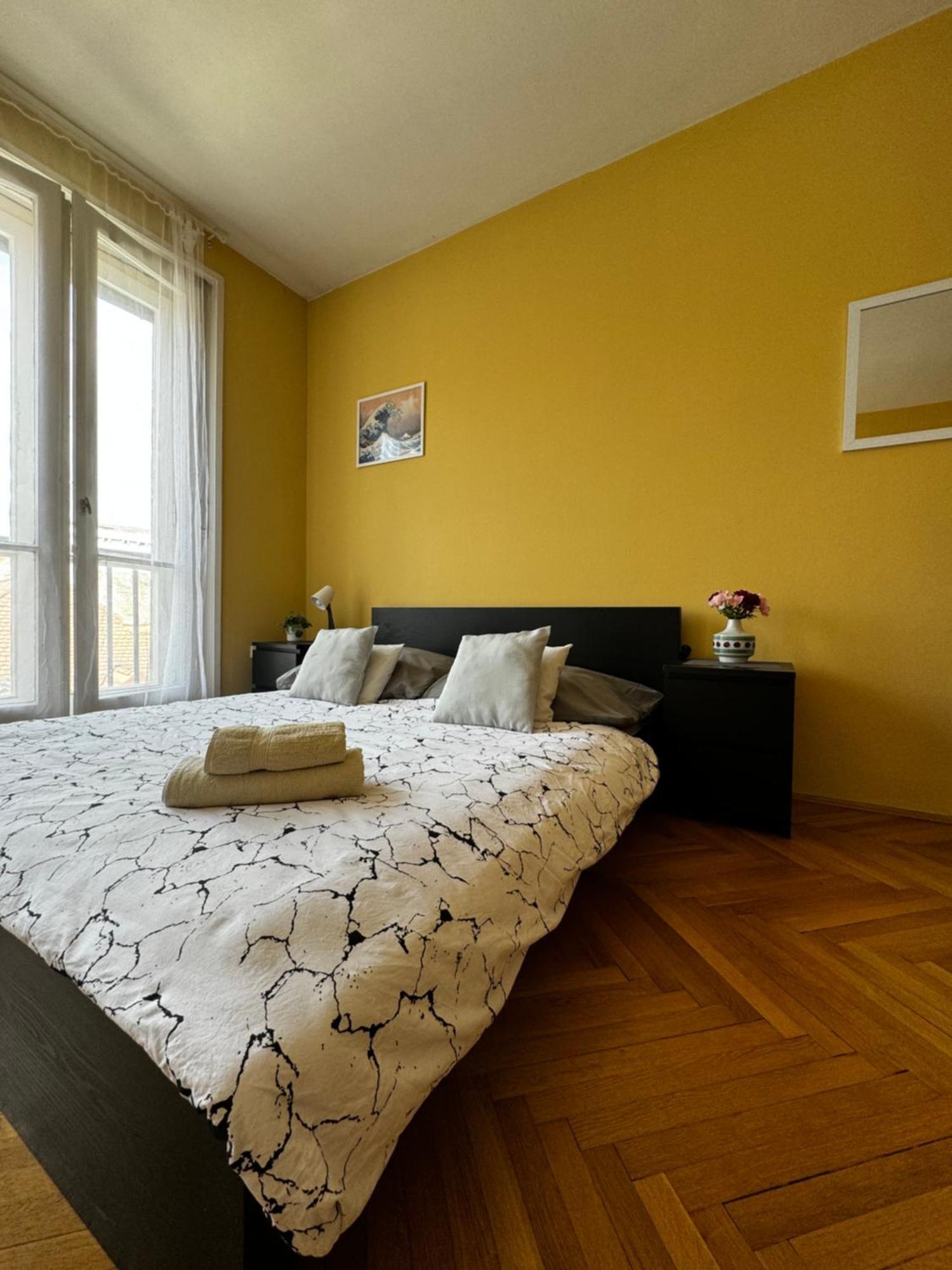 Extralarge Queen Room In The Heart Of Bratislava With Terrace Εξωτερικό φωτογραφία