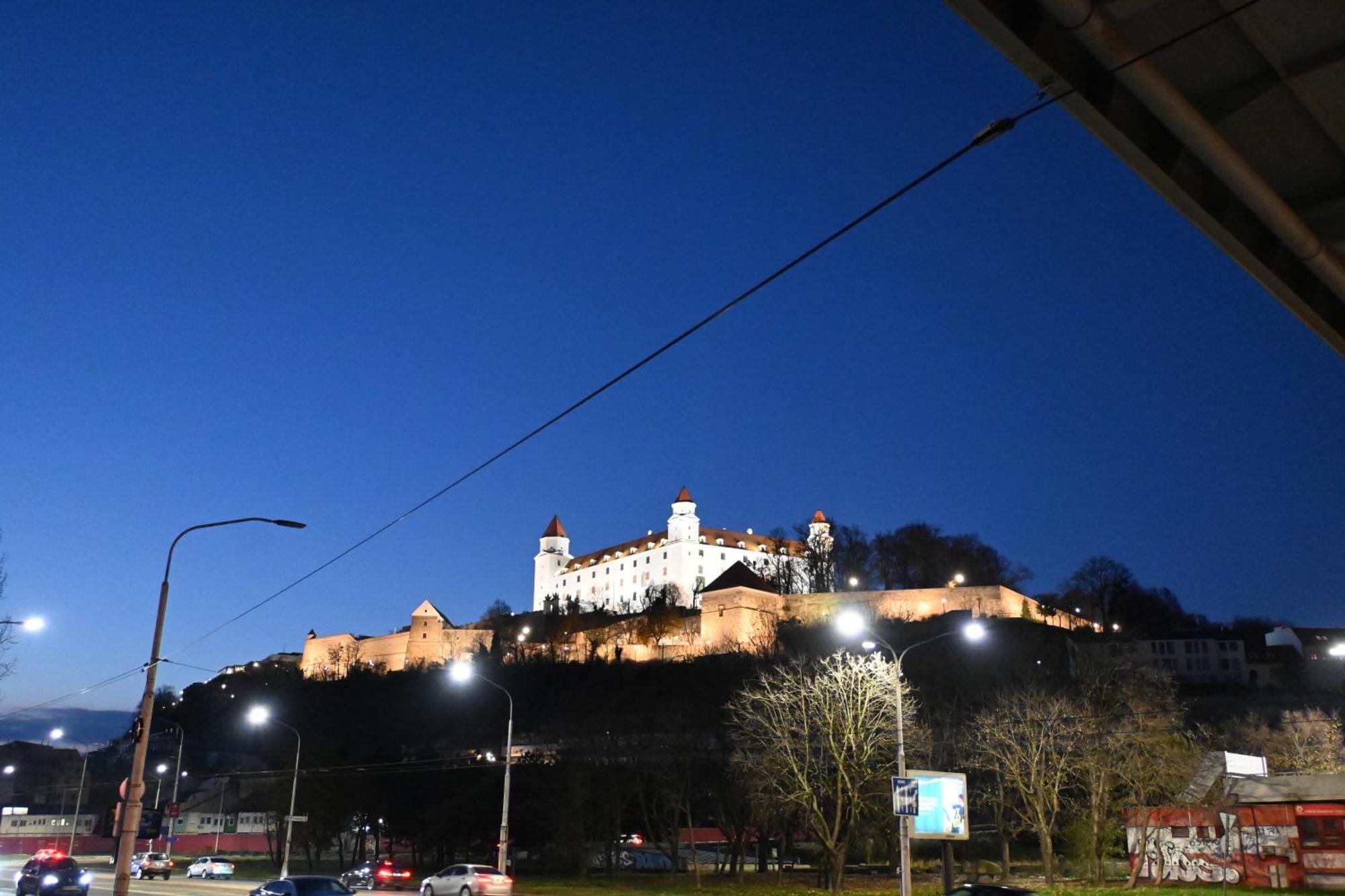 Extralarge Queen Room In The Heart Of Bratislava With Terrace Εξωτερικό φωτογραφία